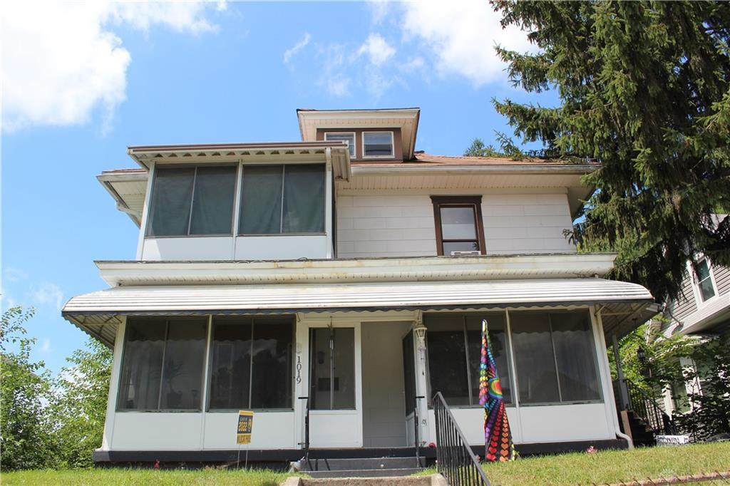 1019 Garfield Avenue - Photo 1