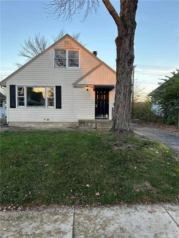 2560 Acorn Drive - Photo 1