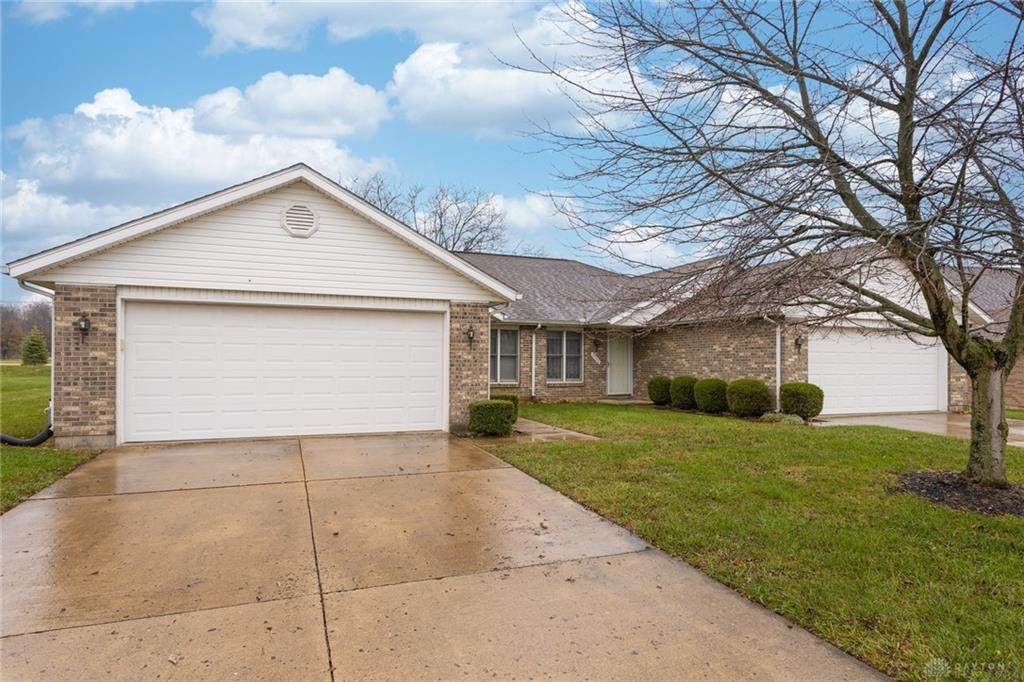 3137 Sioux Drive - Photo 1
