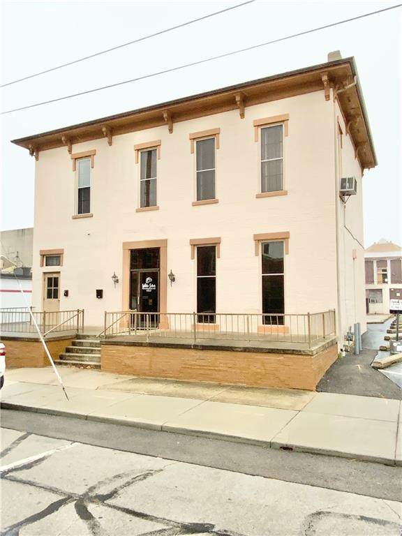121 3rd Street - Photo 1