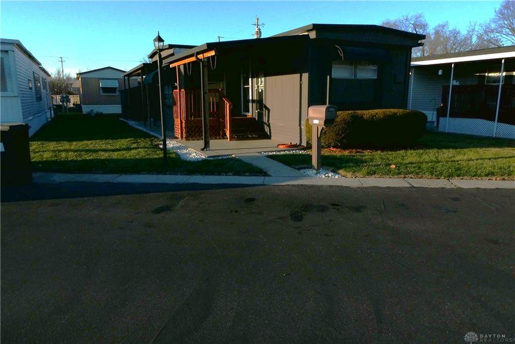 23 Palace Drive - Photo 1