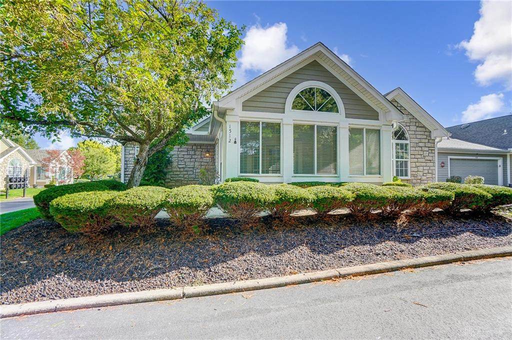 1512 Turnberry Village Drive - Photo 1