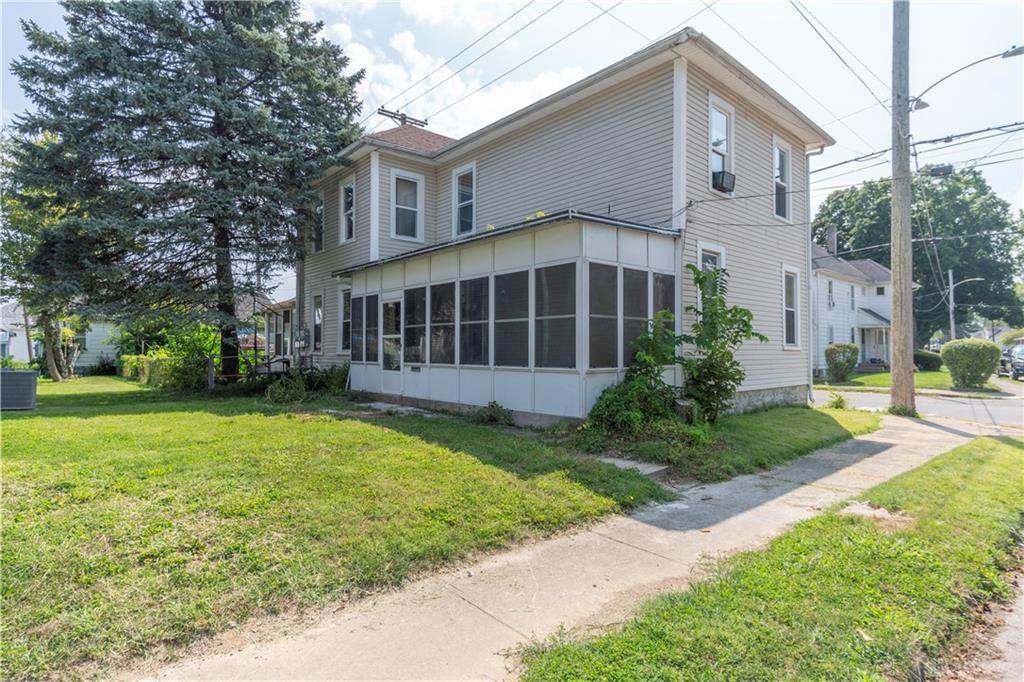 329 Gordon Street - Photo 1
