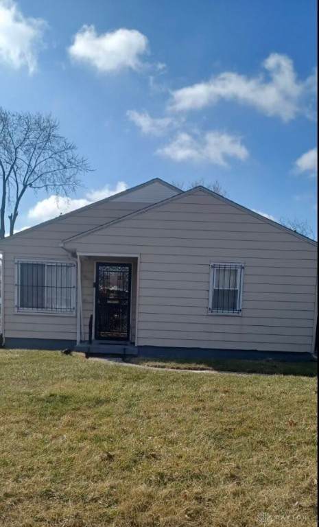 4606 Oakridge Drive - Photo 1