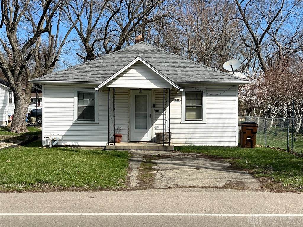 4404 Ross Avenue - Photo 1