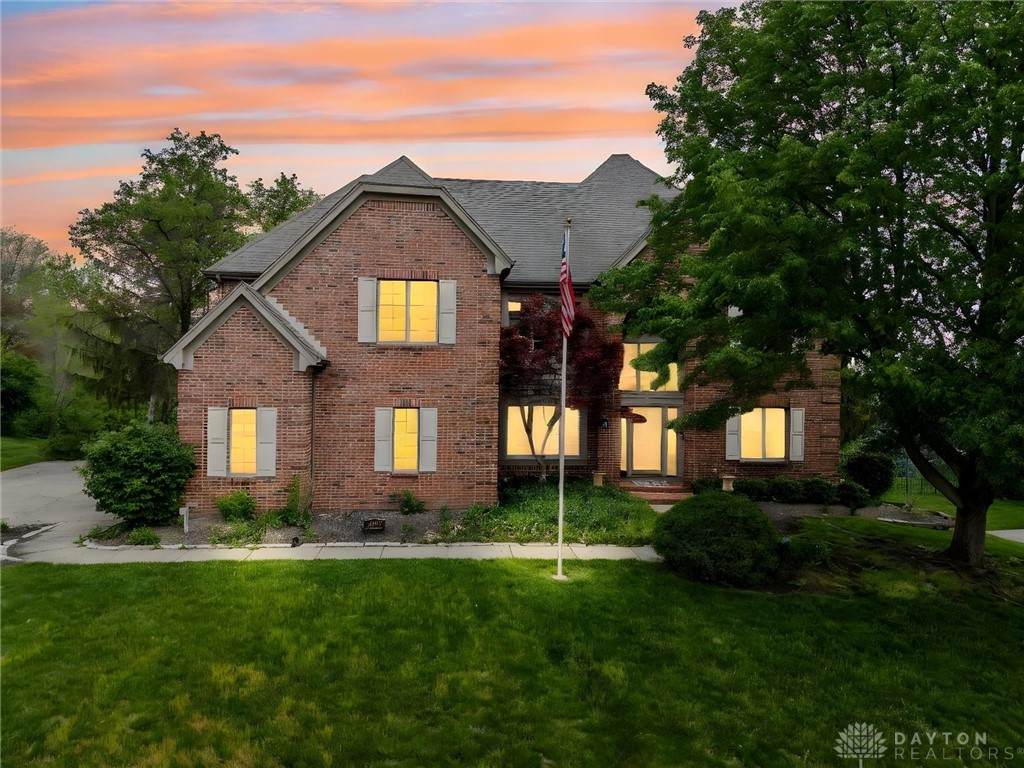 2940 Stonewall Drive - Photo 1
