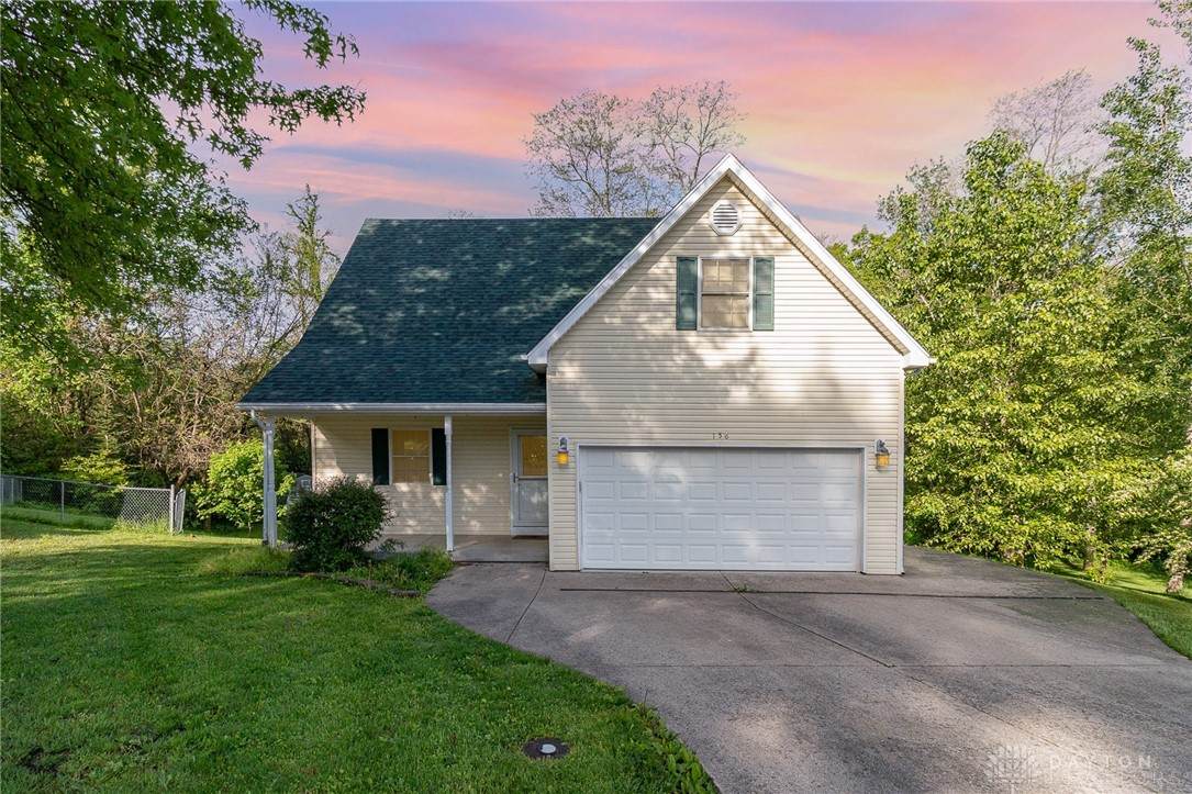 156 Vaughn Avenue - Photo 1