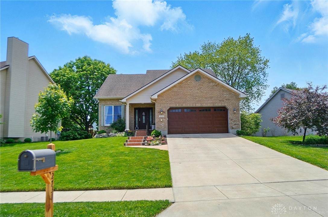 2731 Walnut Ridge Drive - Photo 1