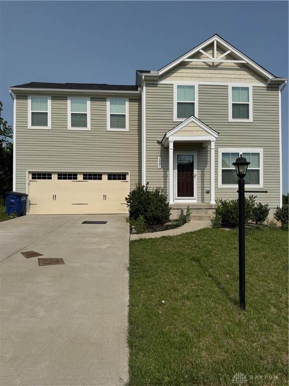 1905 Amelia Way - Photo 1