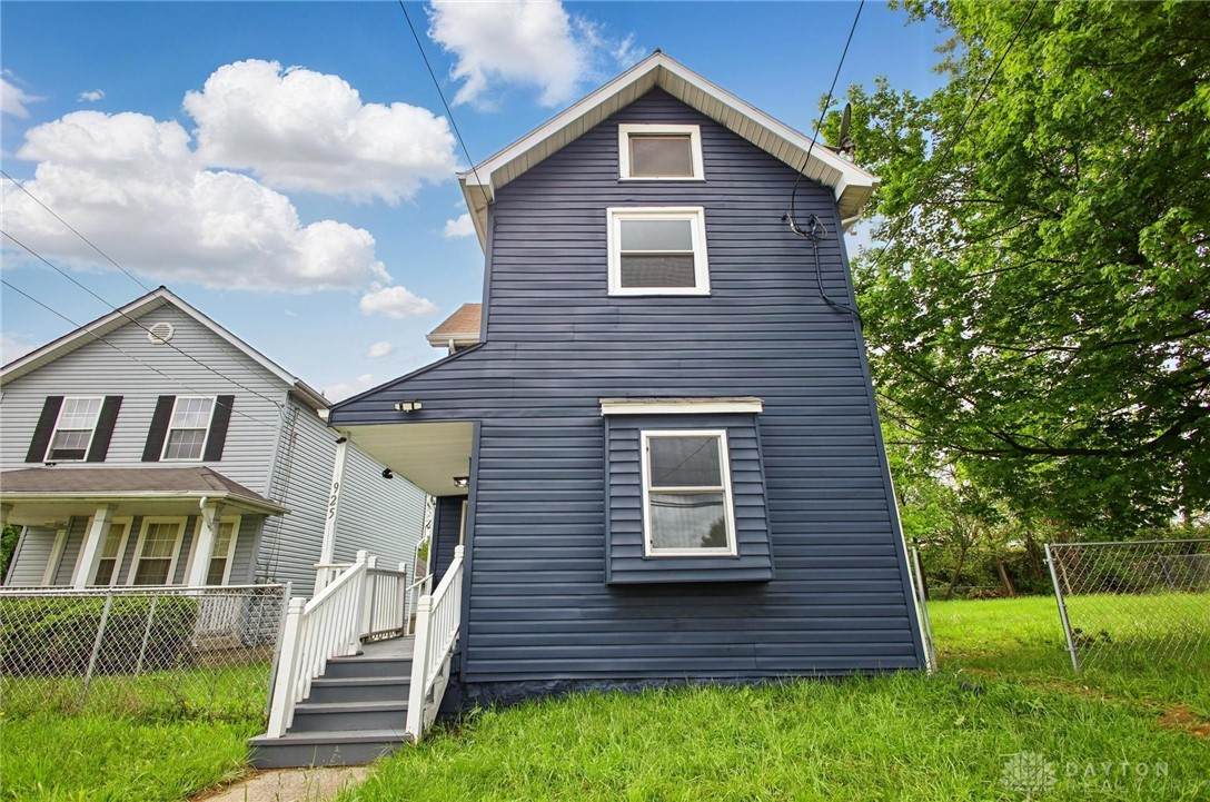 925 East Street - Photo 1