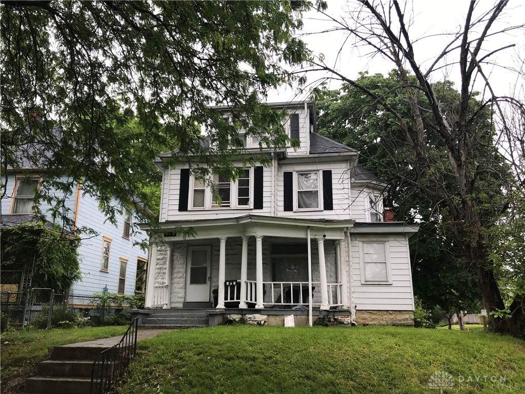 102 Rockwood Avenue - Photo 1