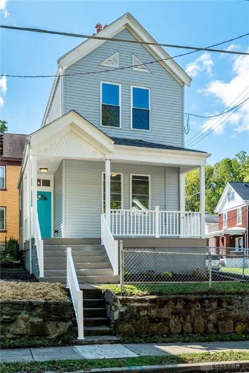 1739 Holloway Avenue - Photo 1