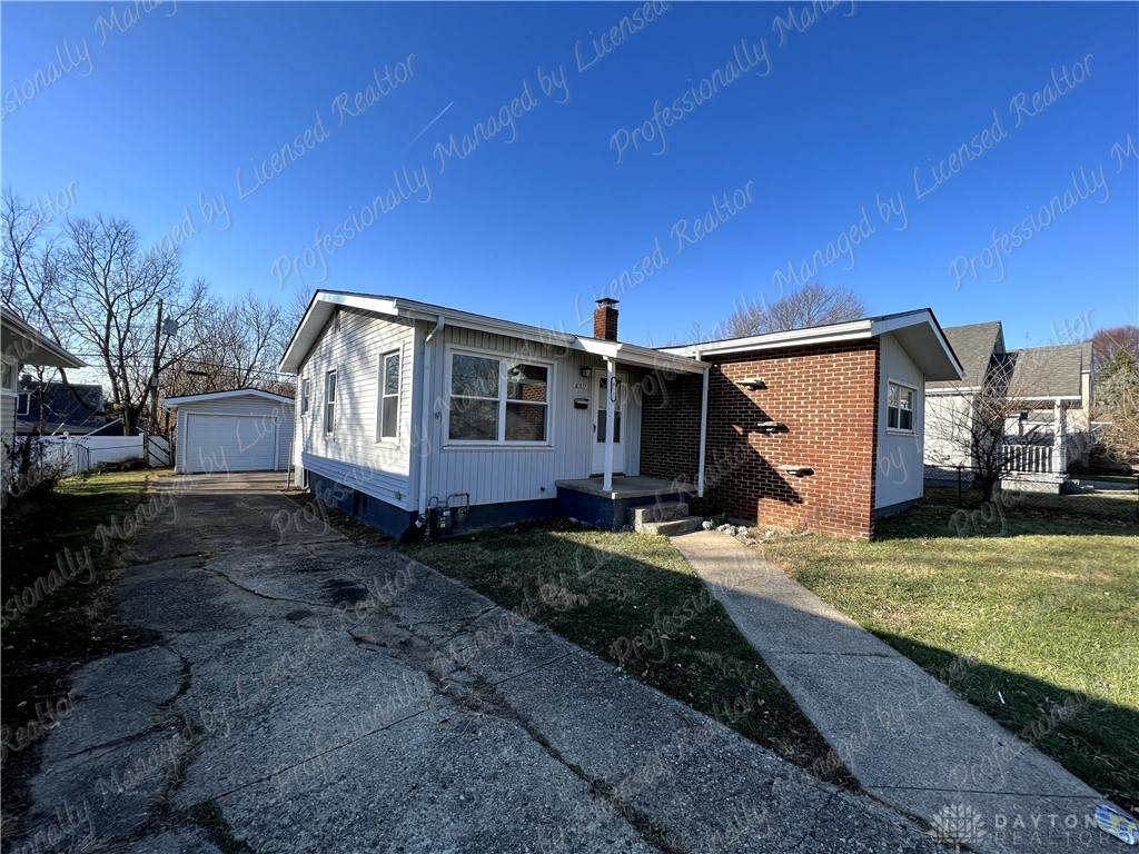 857 Maple Avenue - Photo 1