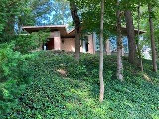 701 Schantz Avenue - Photo 1