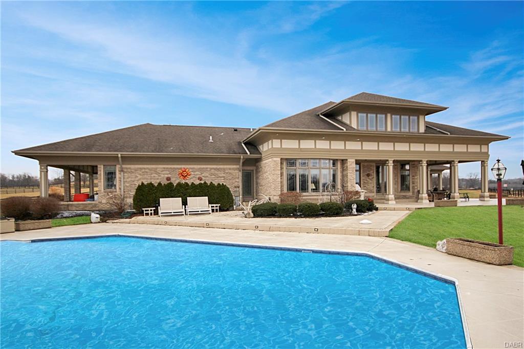 3101 Urbana Road - Photo 1