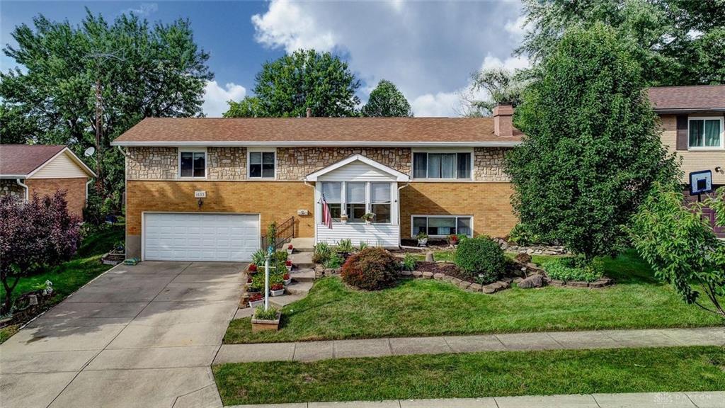 1633 Phyllis Avenue - Photo 1