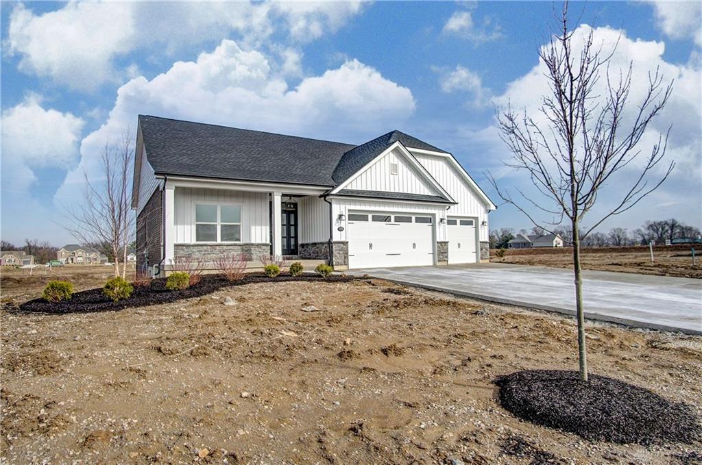 1235 Champion Way - Photo 1