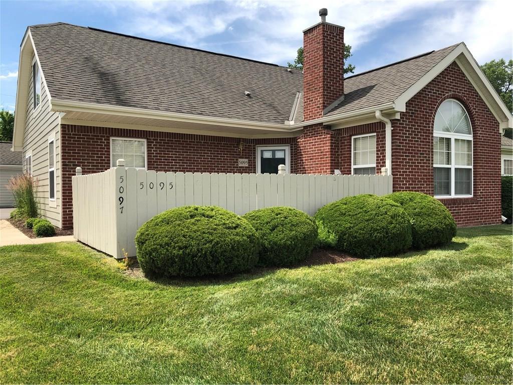 5095 Crescent Ridge Drive - Photo 1