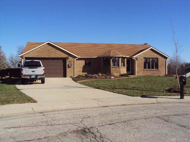 211 Westminster Drive - Photo 1