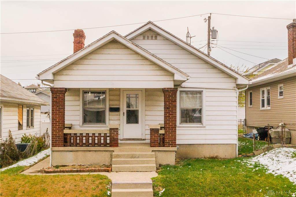 132 Oaklawn Avenue - Photo 1