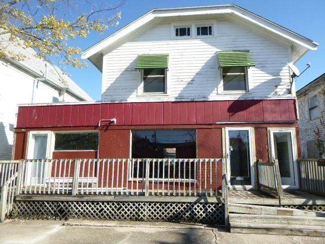 2432-34-36 Main Street - Photo 1