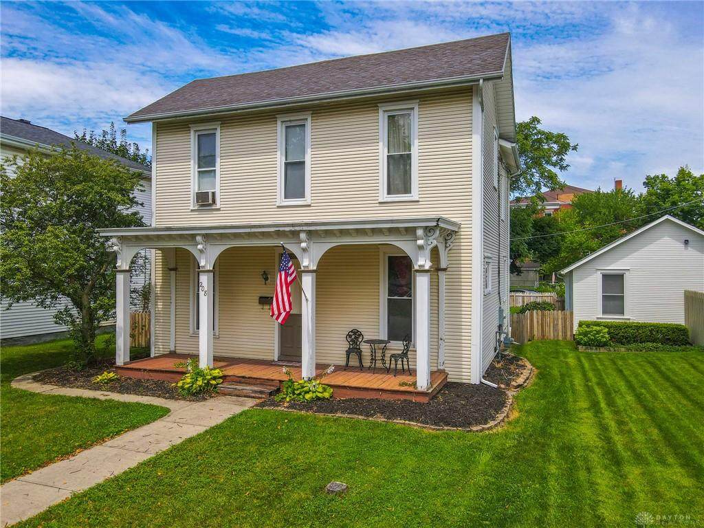 208 Ward Street - Photo 1