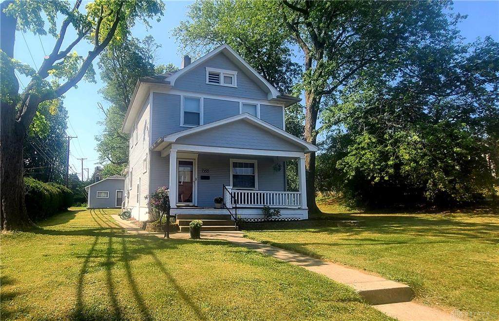 1588 Bowman Avenue - Photo 1