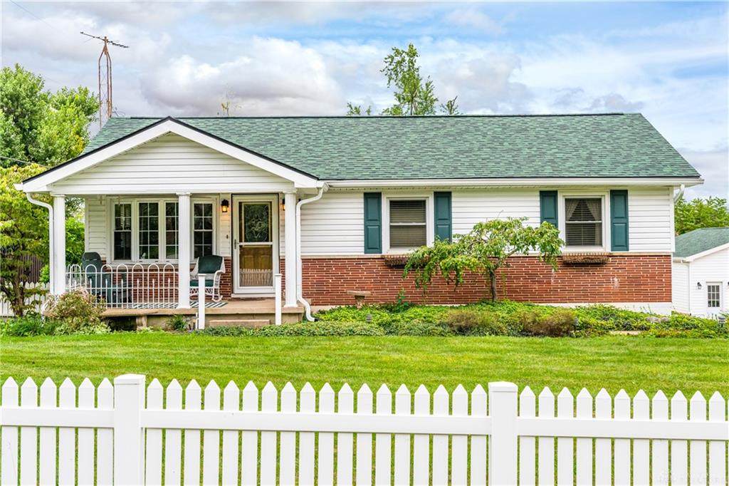 3931 Graham Drive - Photo 1