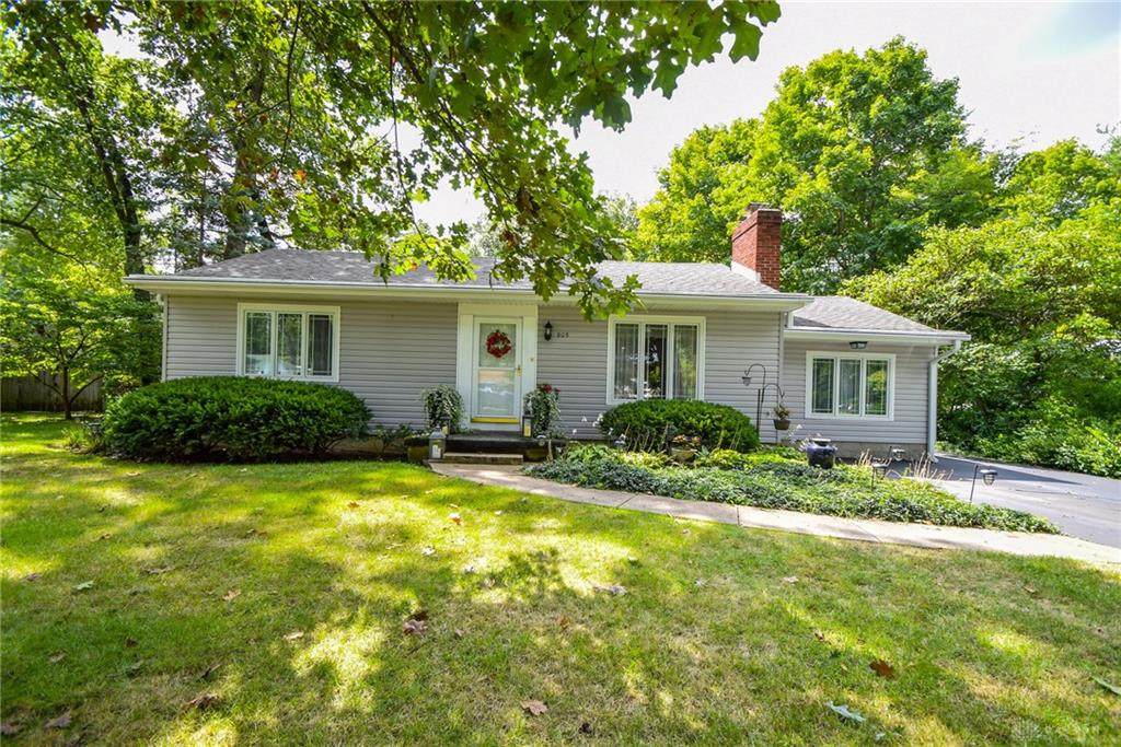 905 Oakland Drive - Photo 1