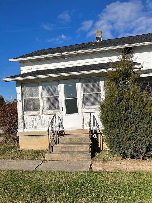 220 & 220.5 Main Street - Photo 1