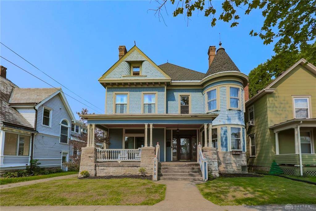 305 Main Street - Photo 1