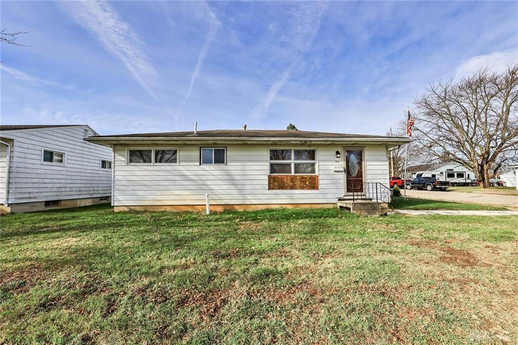 714 Meadow Lane - Photo 1