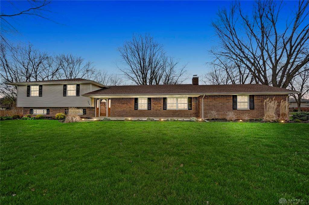 1715 Ambridge Road - Photo 1
