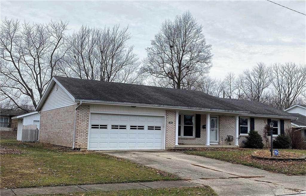 209 Charles Avenue - Photo 1