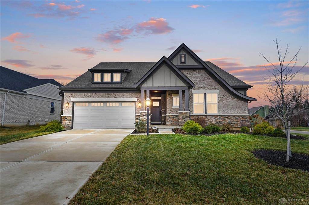 190 Winding Creek Drive - Photo 1