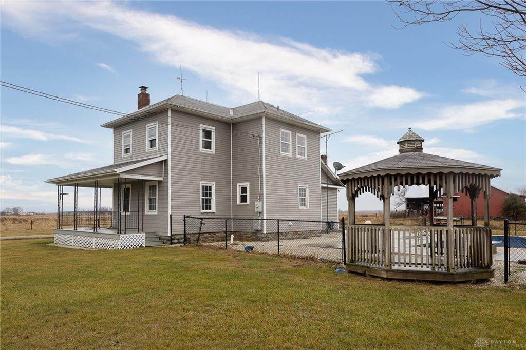 10670 Fenner Road - Photo 1