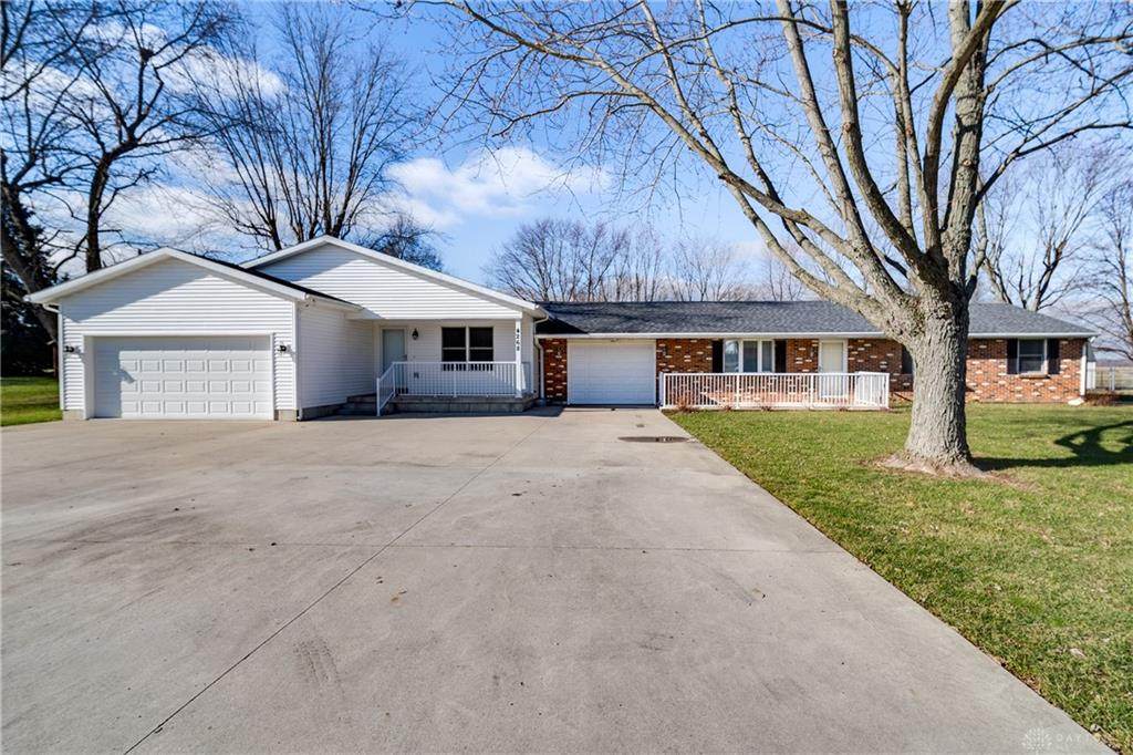 4270 Byron Drive - Photo 1