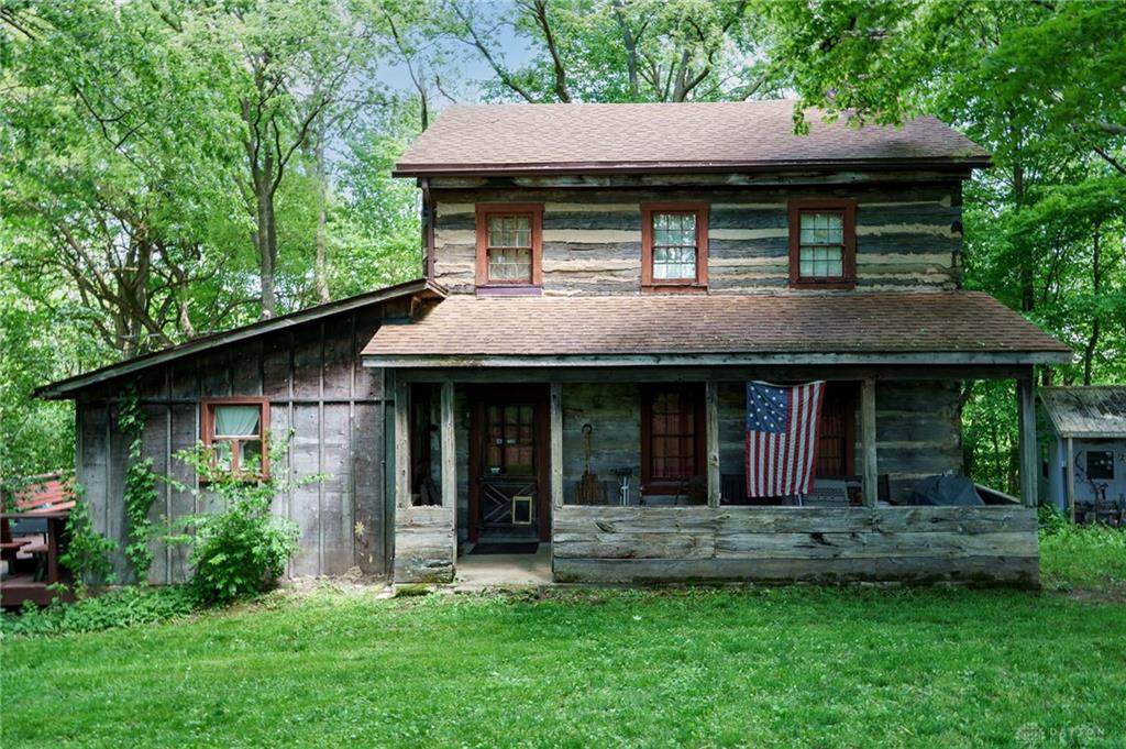 5463 Enon-Xenia Road - Photo 1