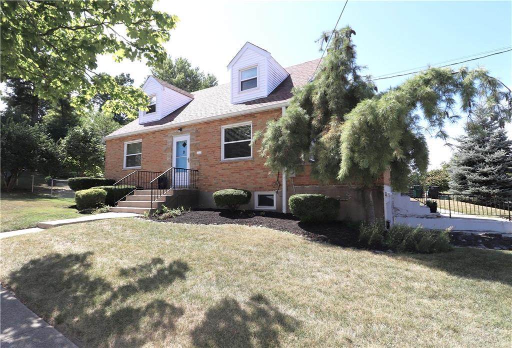 5201 Highview Drive - Photo 1