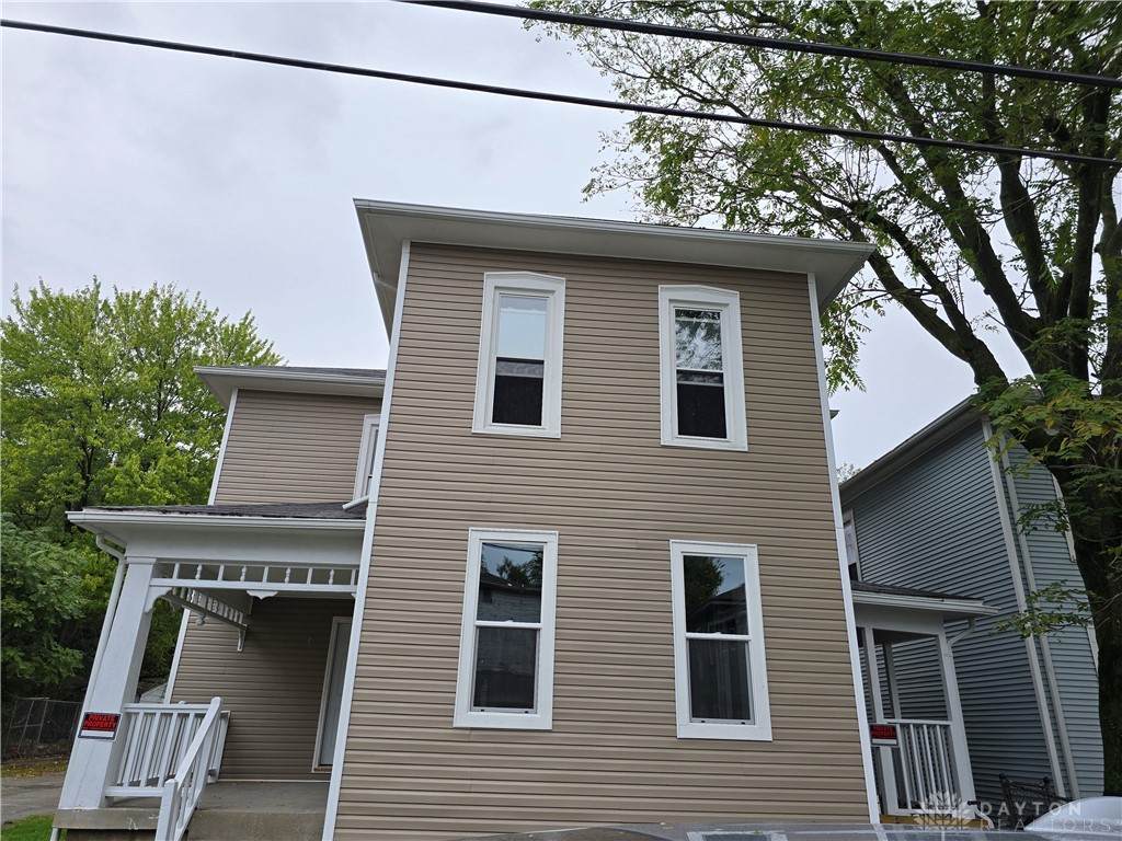 664 Homeview Avenue - Photo 1
