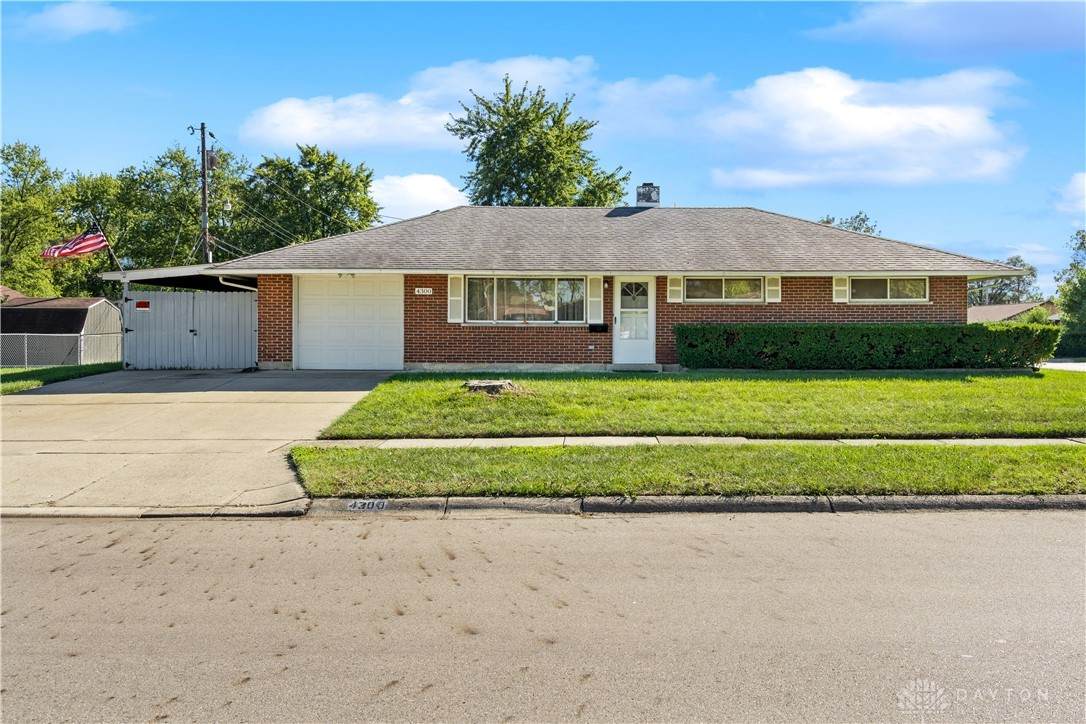 4300 Mozart Avenue - Photo 1