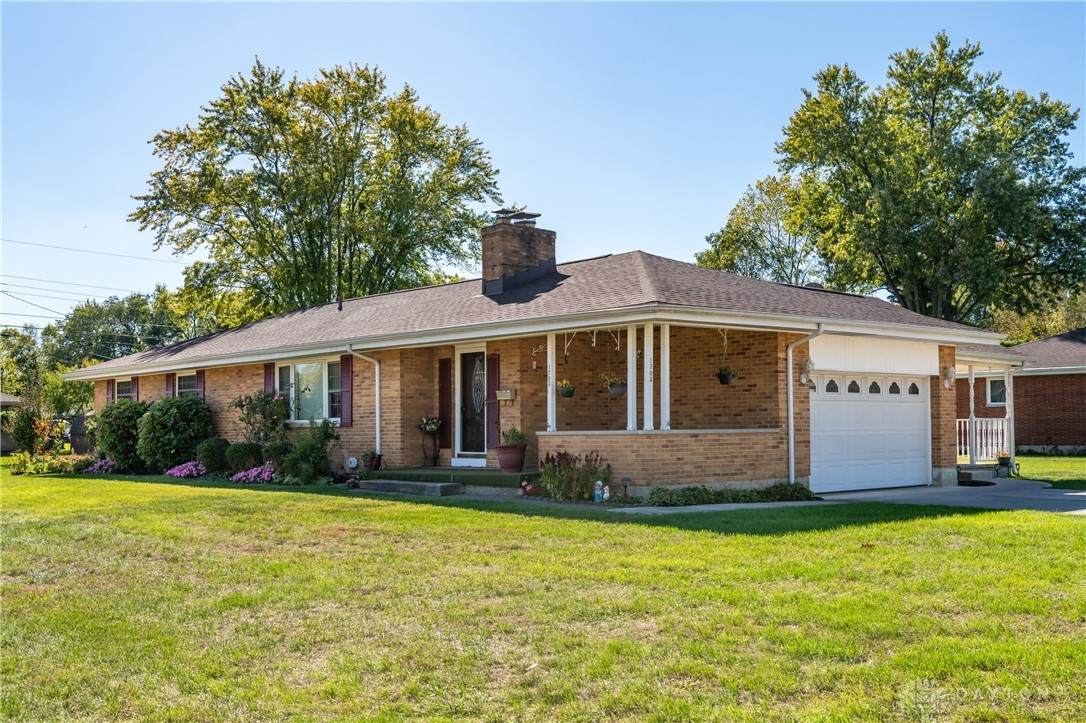 1705 Maple Avenue - Photo 1