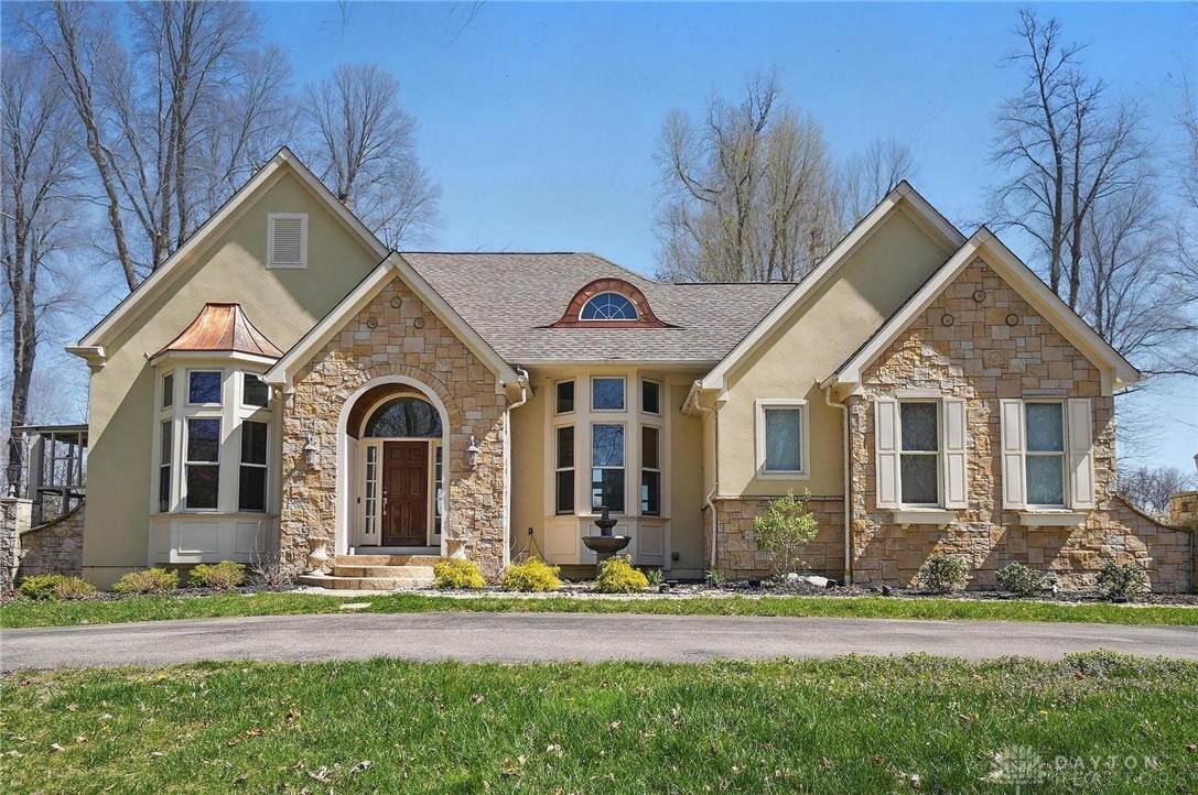315 Ridgeview Lane - Photo 1