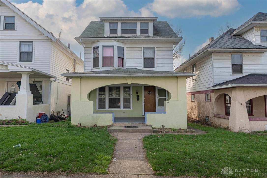 19 Virginia Avenue - Photo 1