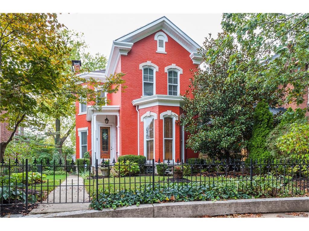 65 Linden Avenue - Photo 1