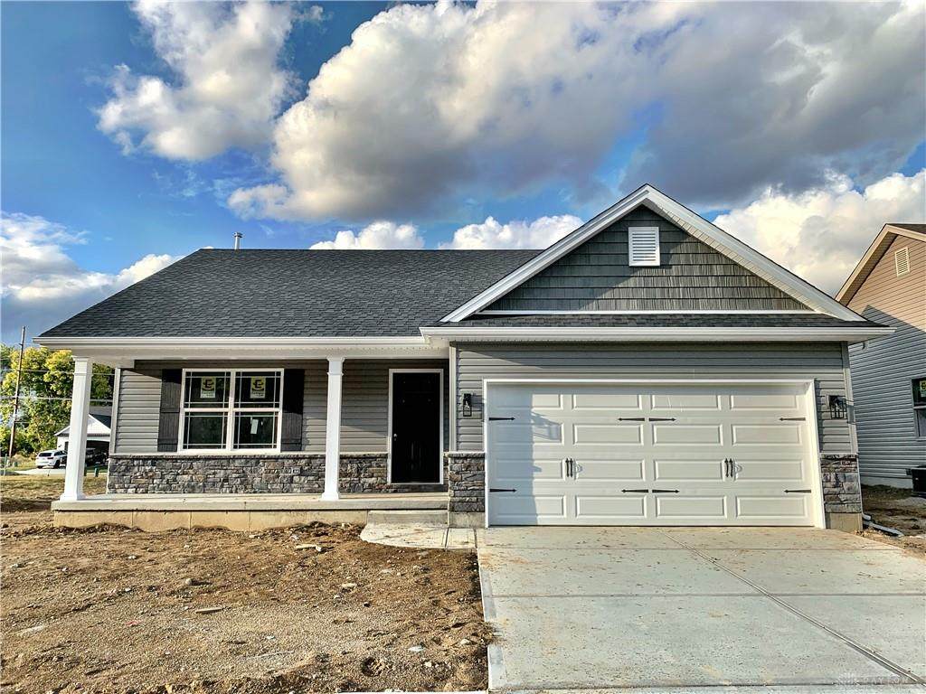 1204 Redbud Circle - Photo 1