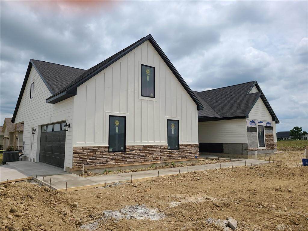 990 Rosenthal Drive - Photo 1