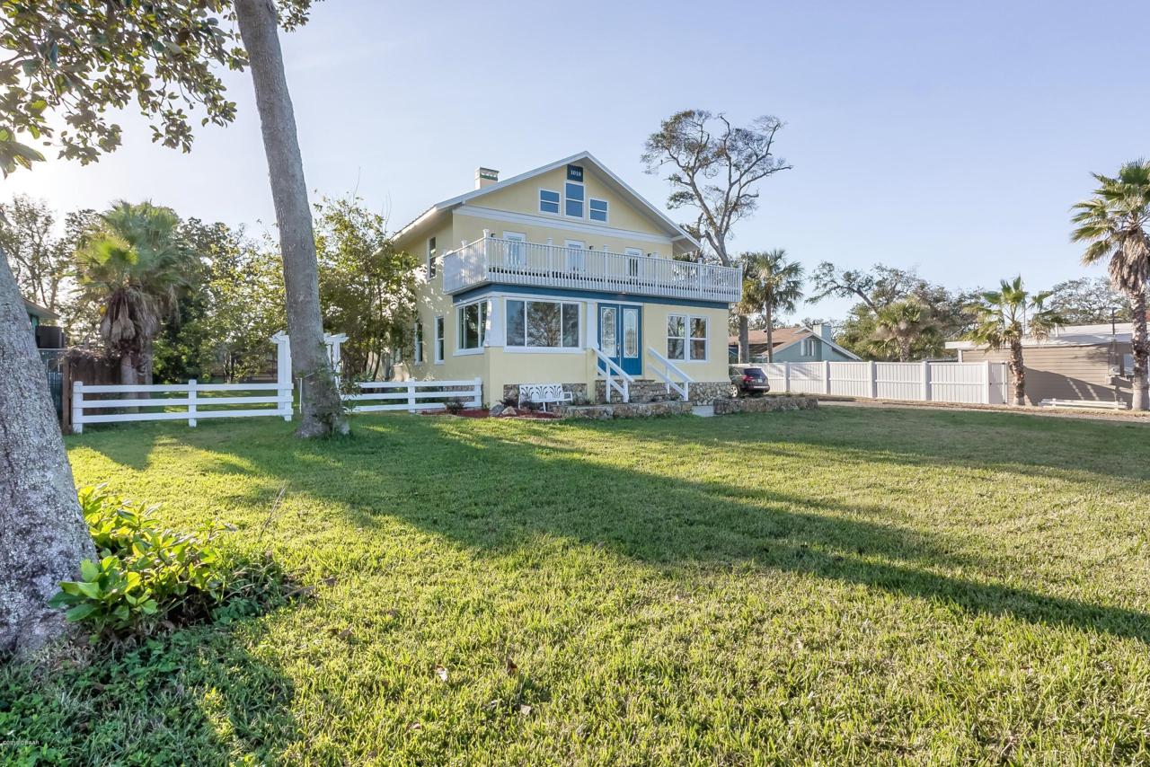 1010 Riverside Drive - Photo 1