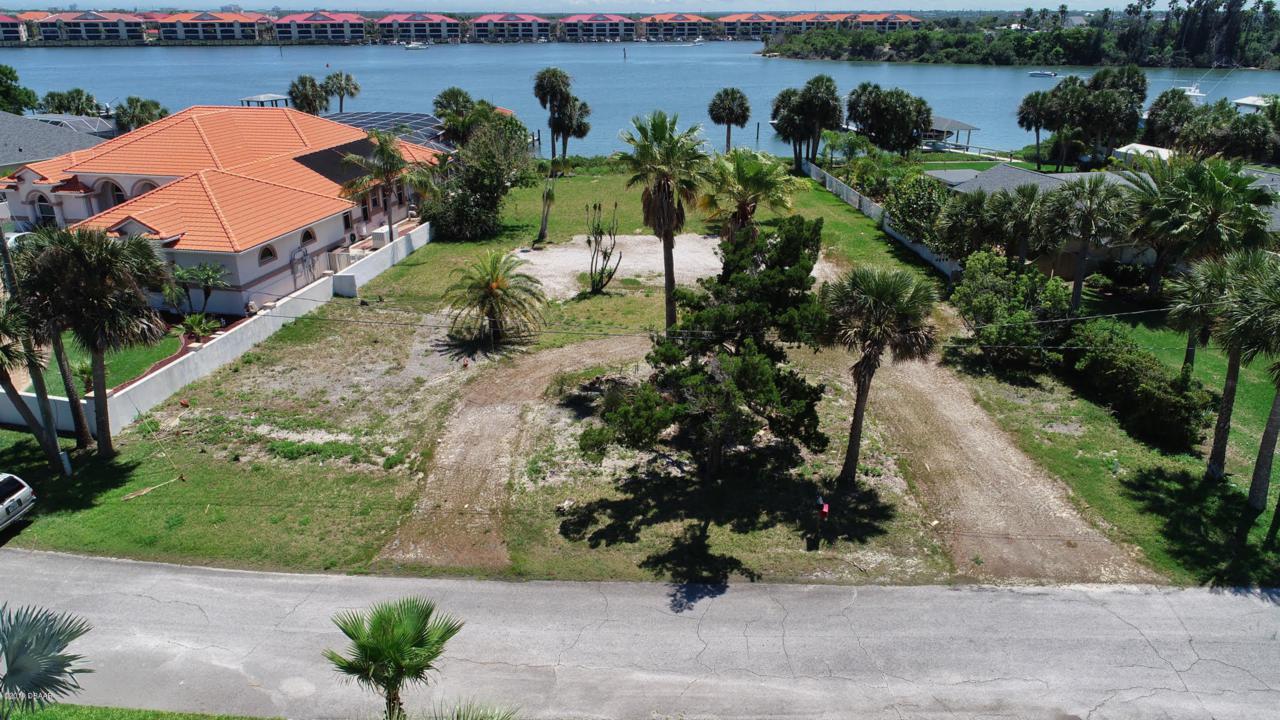 322 Desoto Drive - Photo 1