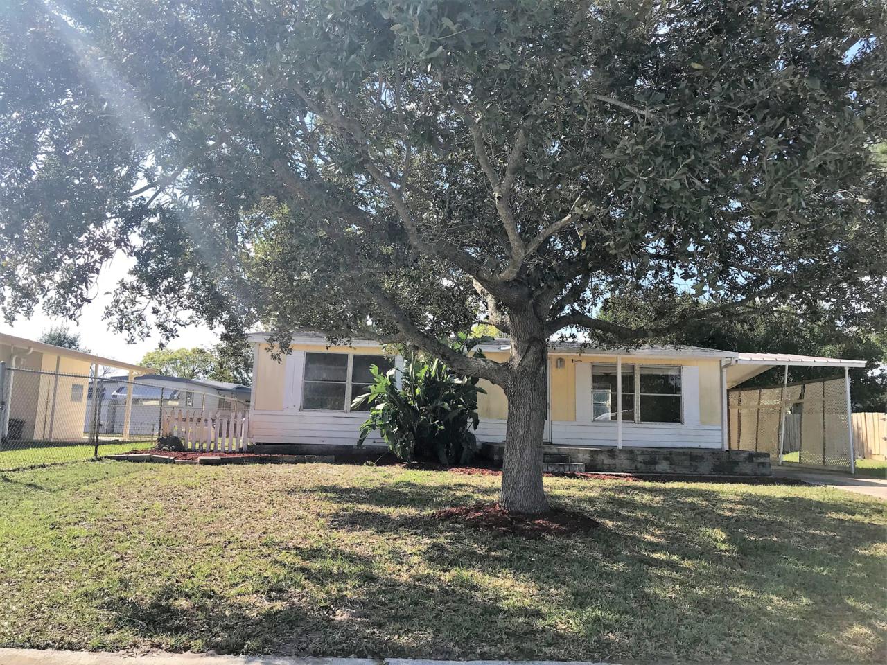 228 Sand Pebble Circle - Photo 1